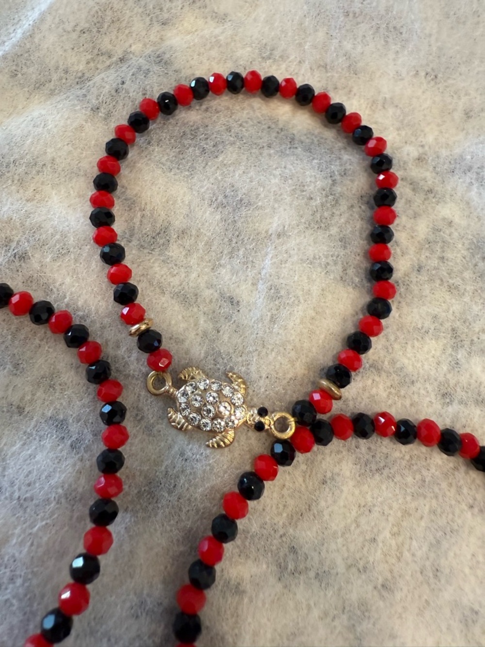 Stretch turtle rhinestone bracelets set of 3 black red